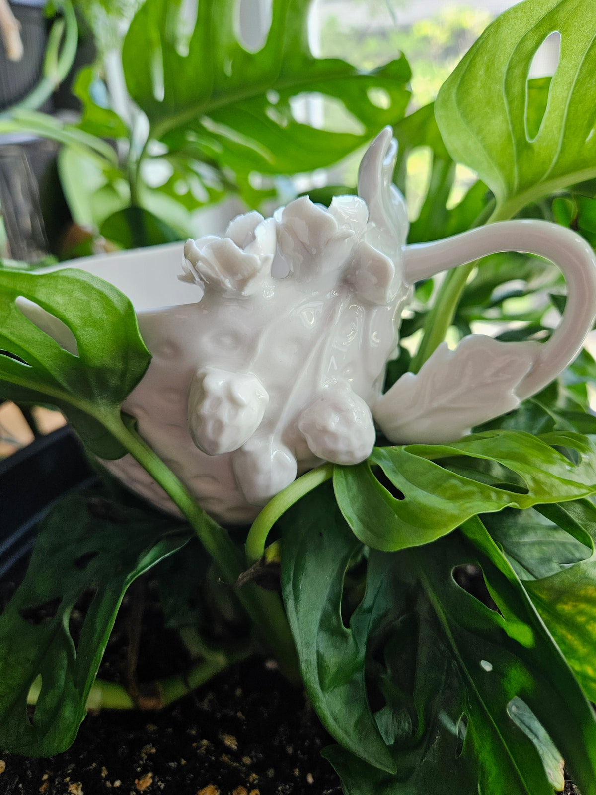 Grace's Teaware Strawberry Creamer